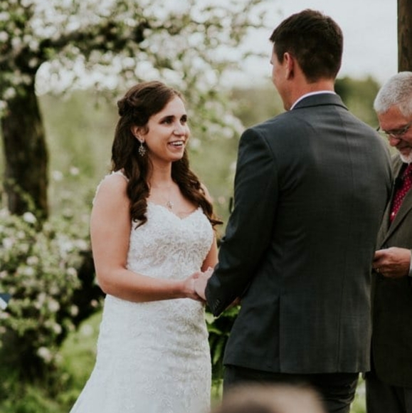 Meet your Posher, Raquel. - Picture 1 of 1